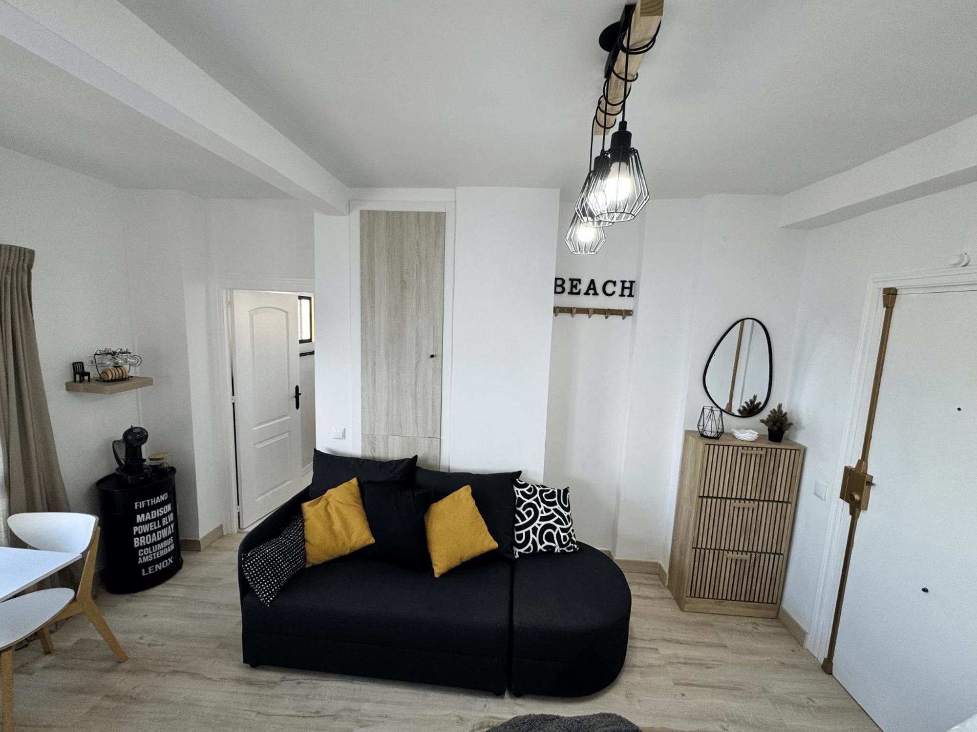 Beachfront Studio ,The View Calahonda, Panoramic Sea Views Sitio de Calahonda المظهر الخارجي الصورة