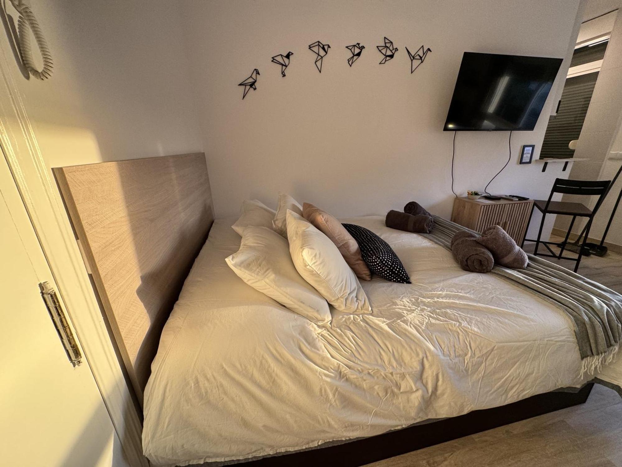 Beachfront Studio ,The View Calahonda, Panoramic Sea Views Sitio de Calahonda المظهر الخارجي الصورة